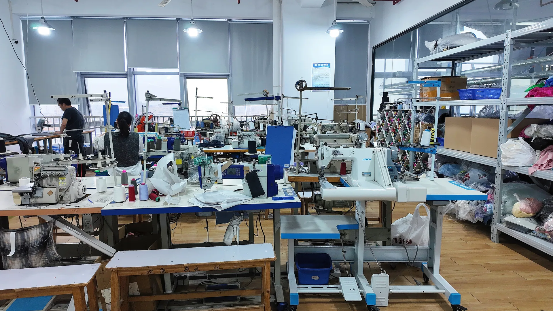 Understanding MOQ in Clothing Manufacturing