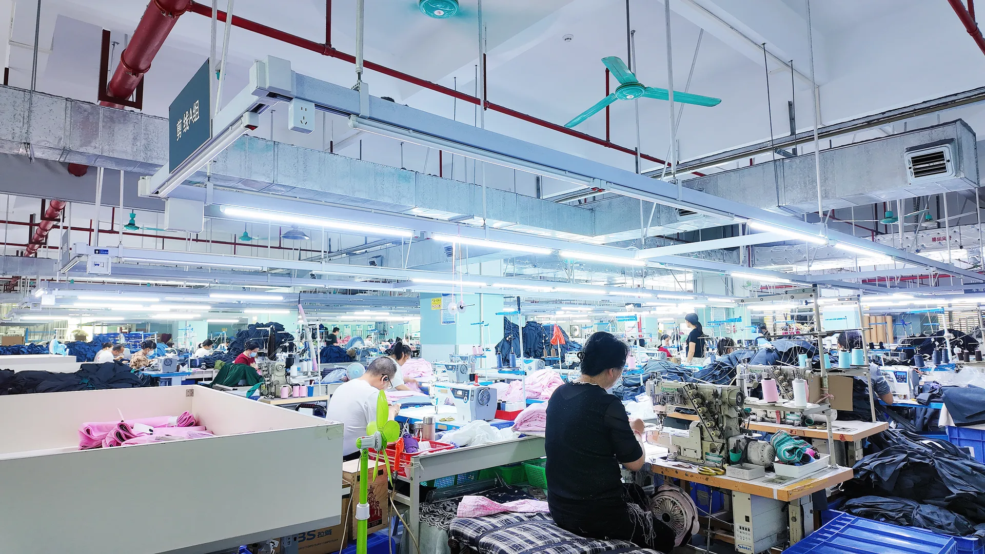 How to Find Reliable Clothing Manufacturer in China